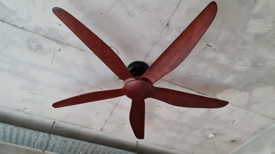 GFK65 HVLS Fan installation